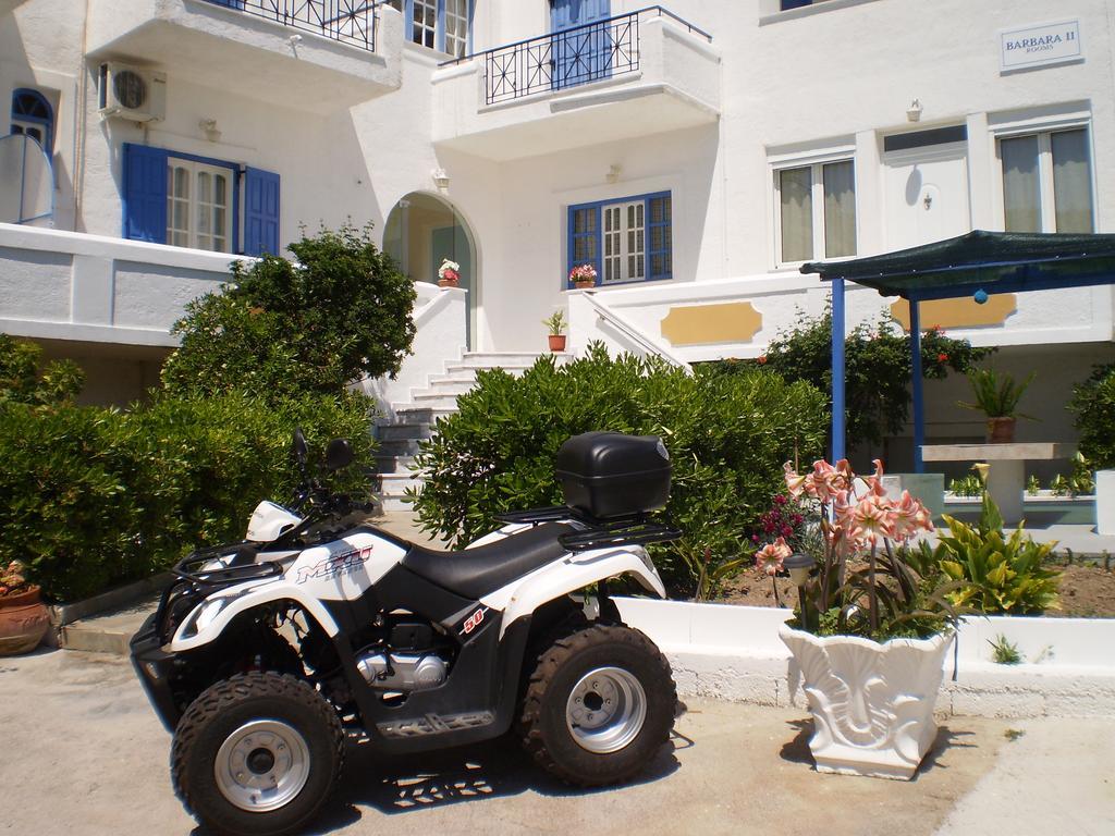 Barbara II Hotel Agia Marina  Exterior photo